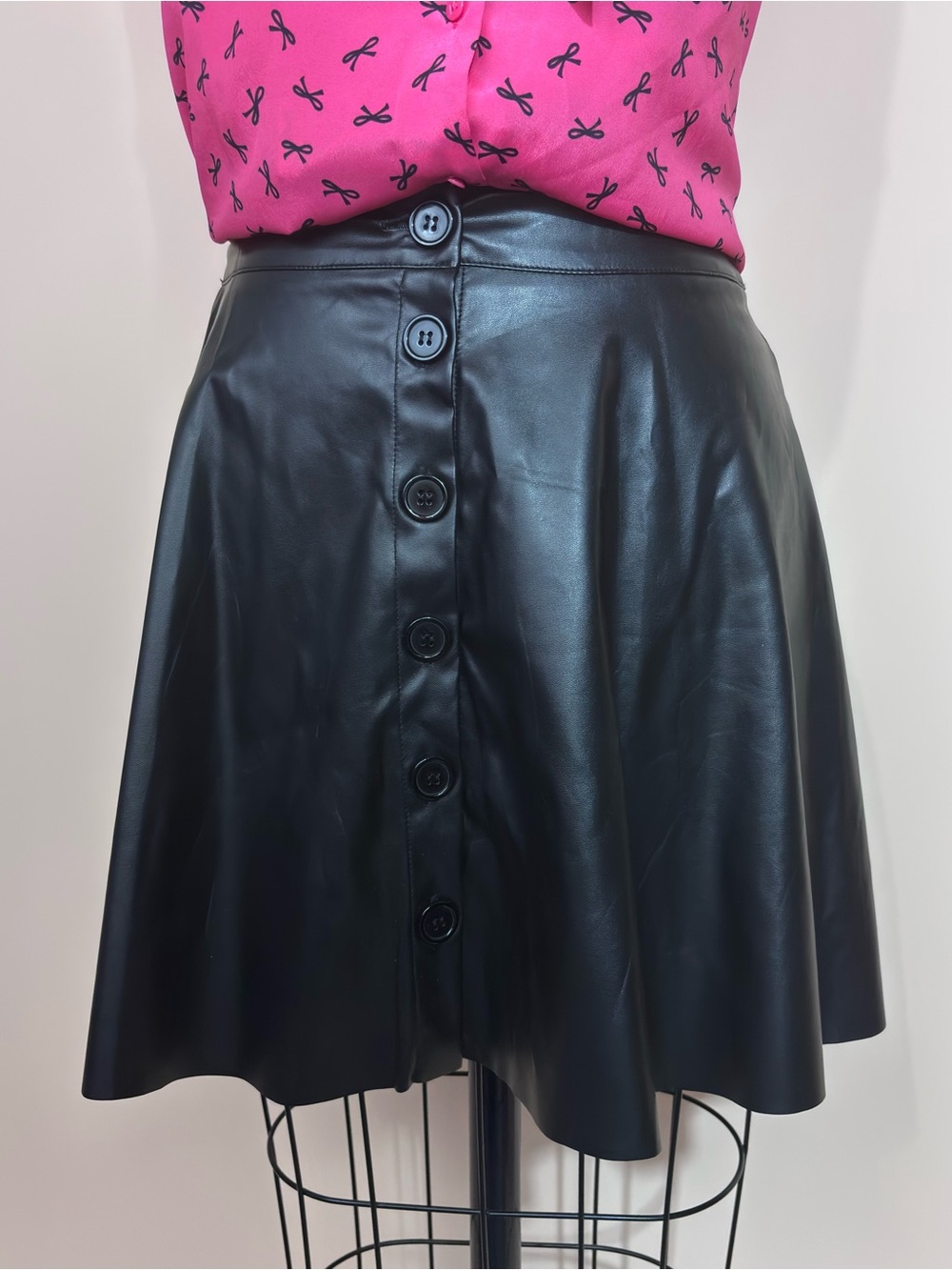 Women's Black Faux Leather Button-Front Skirt Small Medium